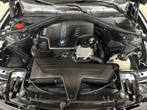 Used 2015 BMW 320i Sedan image 24