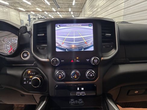 Used 2021 RAM 1500 Big Horn image 21