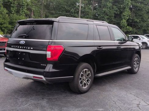 Used 2024 Ford Expedition Max XLT AWD/4WD image 3