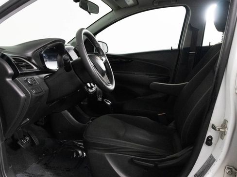 Used 2021 Chevrolet Spark LT w/ Spark Special Edition image 18