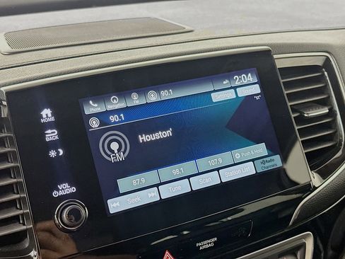 Used 2022 Honda Pilot Touring image 19