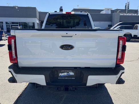 New 2026 Ford F250 XLT w/ XLT Premium Package AWD/4WD image 5