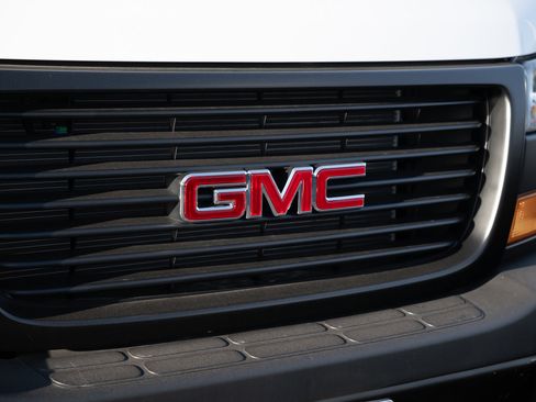 New 2025 GMC Savana 2500 w/ Driver Convenience Package image 13