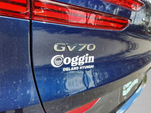 Used 2026 Genesis GV70 2.5T Select image 29