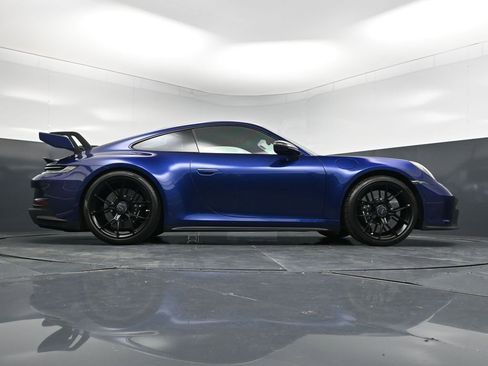 Certified 2022 Porsche 911 GT3 RWD image 27