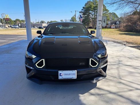 Used 2021 Ford Mustang GT image 2