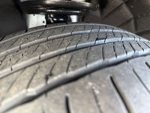 Used 2023 GMC Acadia Denali w/ Denali Ultimate Package image 32