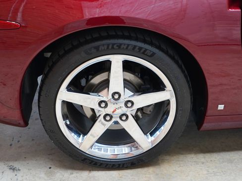 Used 2007 Chevrolet Corvette Coupe RWD image 56