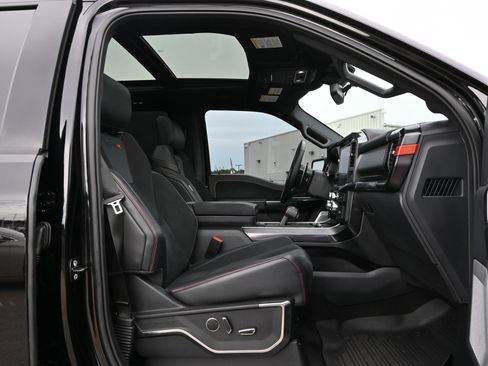 Used 2025 Ford F150 Raptor w/ Equipment Group 803A Raptor R AWD/4WD image 23