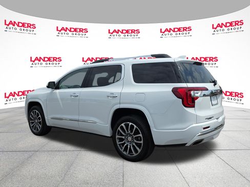 Used 2022 GMC Acadia Denali w/ Denali Ultimate Package FWD image 5