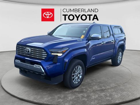 Used 2025 Toyota Tacoma Limited AWD/4WD image 1