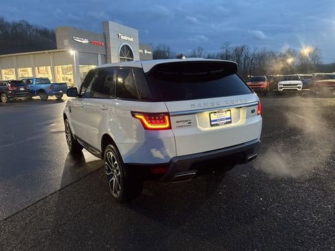 Used 2020 Land Rover Range Rover Sport HSE image 3