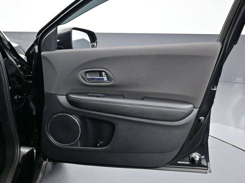 Used 2022 Honda HR-V EX image 33
