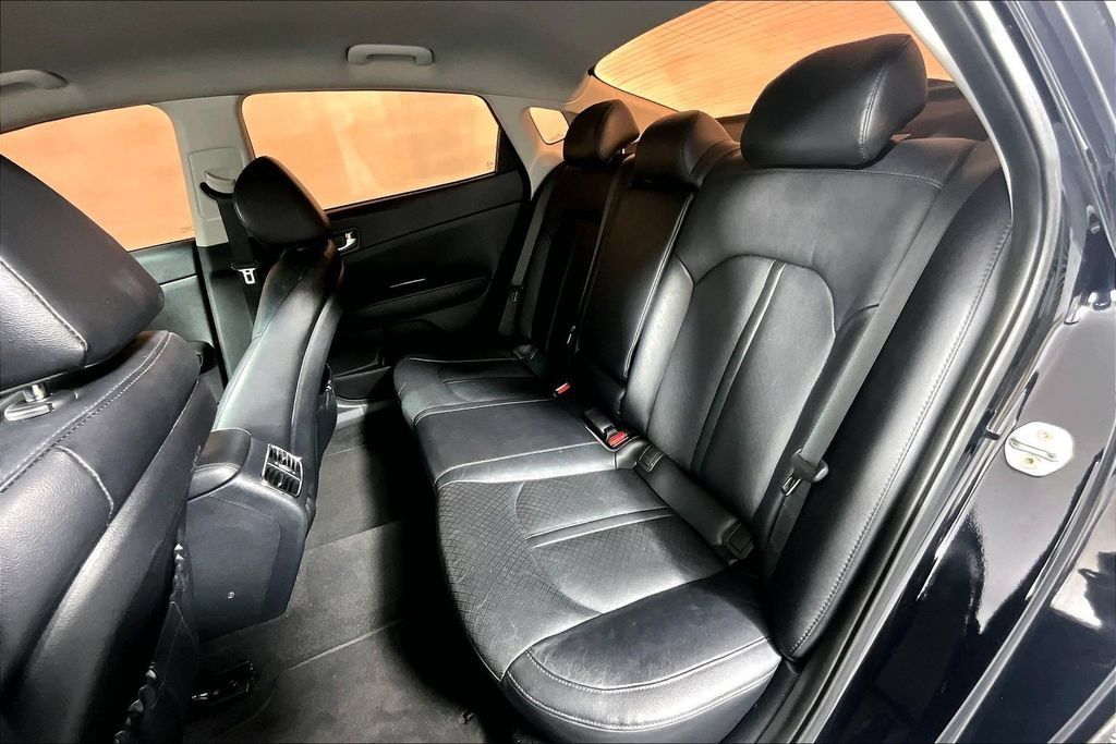 Used 2016 Kia Optima EX FWD image 26