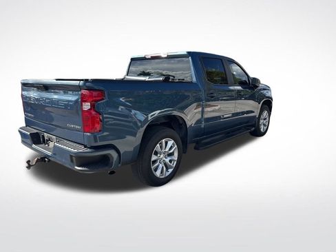 Used 2024 Chevrolet Silverado 1500 Custom image 4