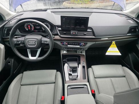 Used 2021 Audi Q5 Prestige w/ Prestige Package AWD/4WD image 18