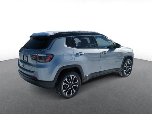 Certified 2024 Jeep Compass Limited w/ Sun and Sound Group image 8