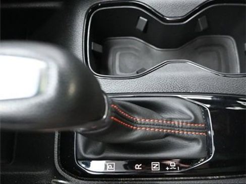 Used 2023 Nissan Frontier PRO-4X w/ Pro-4X Premium Package image 17