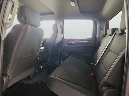 New 2026 GMC Sierra 1500 SLE RWD image 18