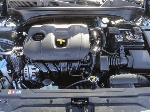 Certified 2023 Kia Forte LXS image 27