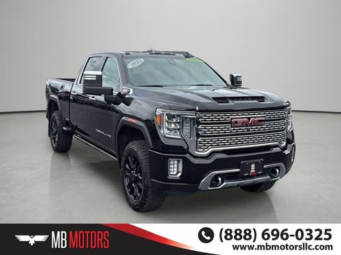 Used 2022 GMC Sierra 3500 Denali w/ Denali Black Diamond Edition AWD/4WD image 6