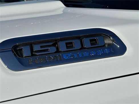 Used 2024 RAM 1500 Limited w/ Body Color Bumper Group image 32