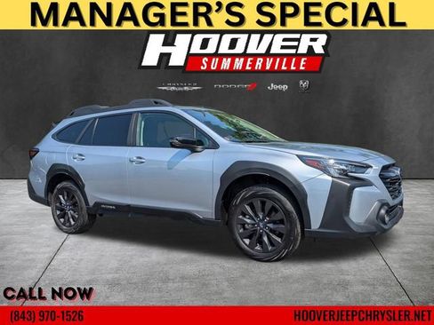Used 2025 Subaru Outback Onyx Edition AWD/4WD image 1