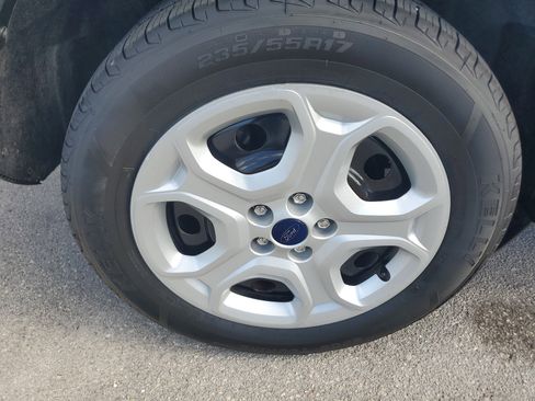 Used 2017 Ford Escape S image 10