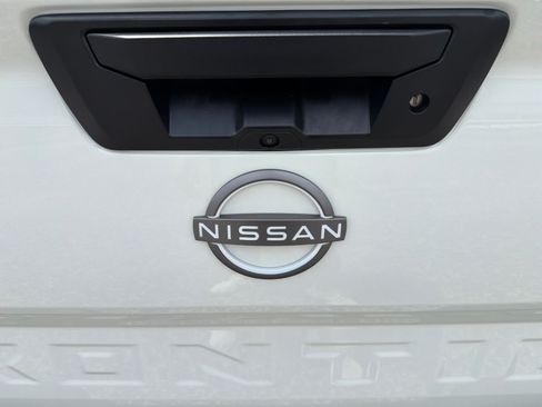 Certified 2024 Nissan Frontier SV RWD image 37