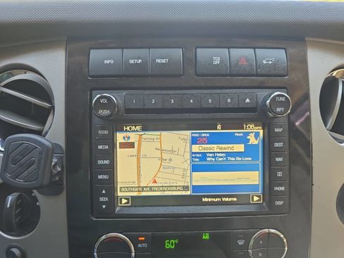 Used 2012 Ford Expedition EL Limited image 29