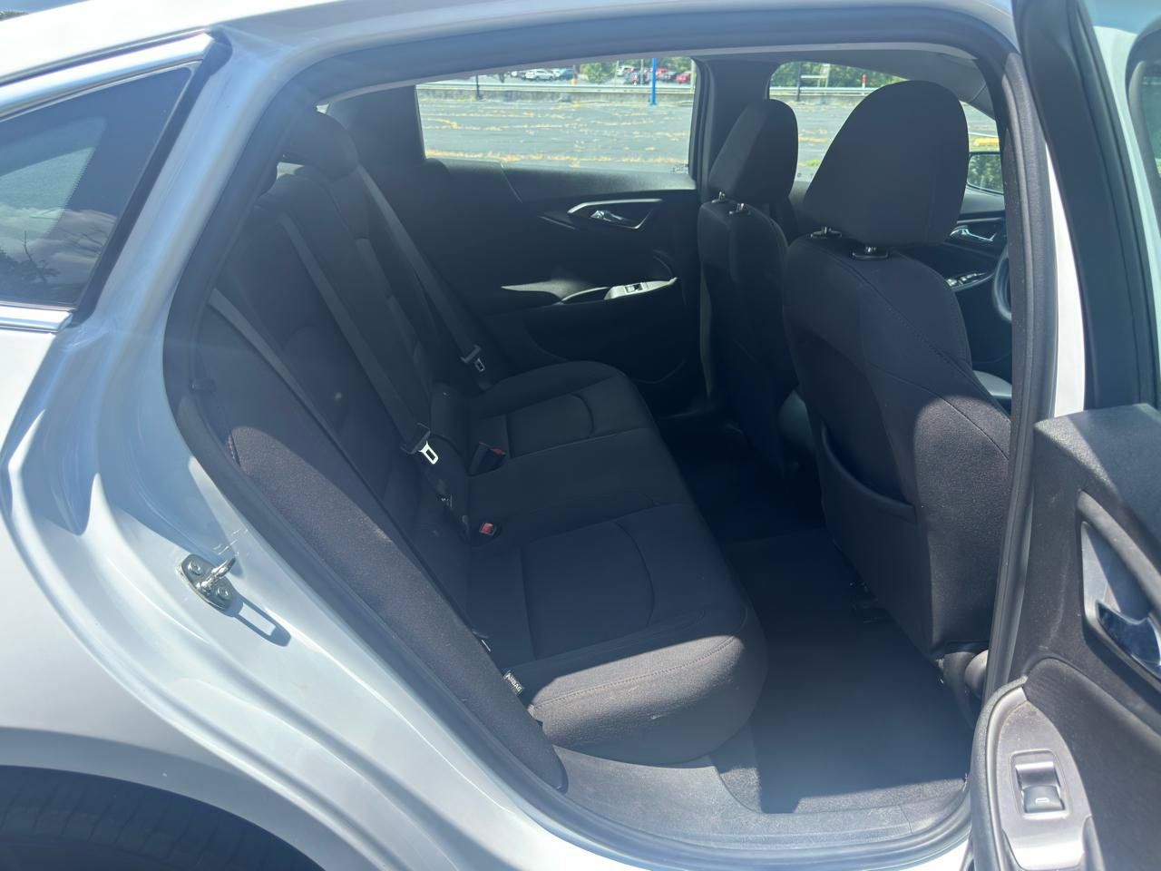 Used 2023 Chevrolet Malibu LS FWD image 14