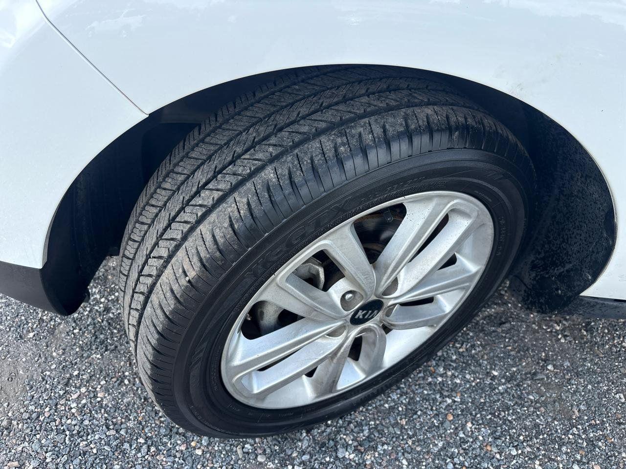Used 2018 Kia Soul + FWD image 20