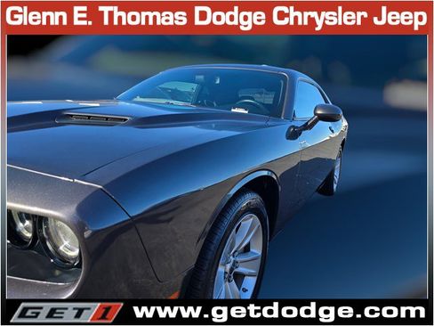 Certified 2023 Dodge Challenger SXT image 4