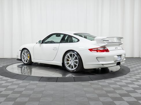 Used 2007 Porsche 911 GT3 RWD image 3