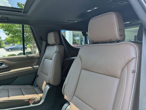 Used 2022 Chevrolet Tahoe High Country AWD/4WD image 28