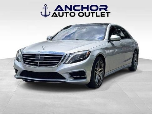 Used 2016 Mercedes-Benz S 550 4MATIC Sedan image 4