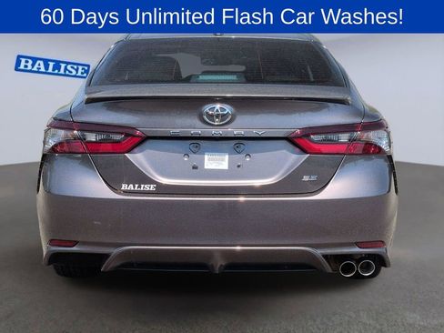 Used 2024 Toyota Camry SE FWD image 4