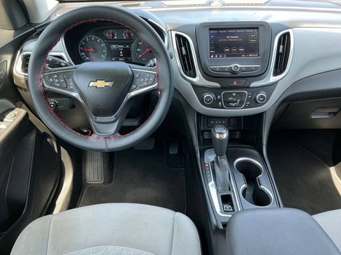 Used 2020 Chevrolet Equinox LS FWD image 7