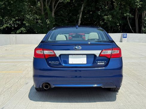 Used 2016 Subaru Legacy 2.5i Premium w/ Popular Package #2 AWD/4WD image 4