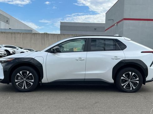 Certified 2024 Toyota bZ4X AWD w/ Weather Package image 9