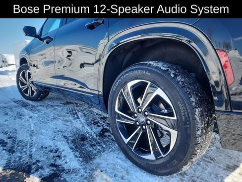 Used 2025 Buick Enclave Sport Touring image 15