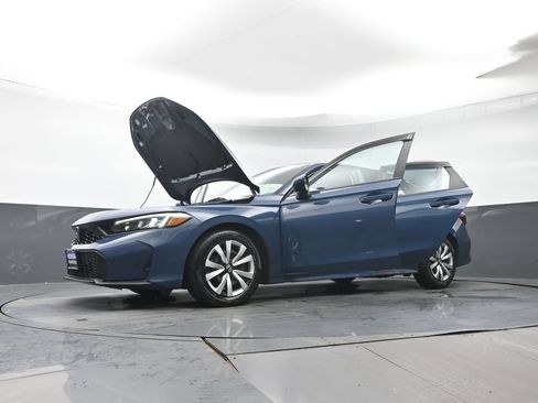 Used 2025 Honda Civic LX image 41