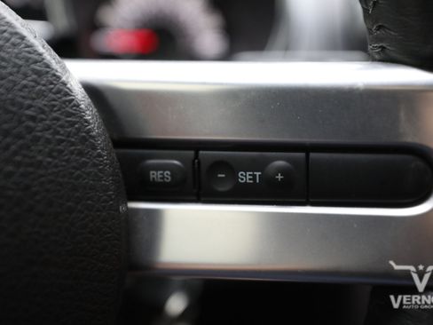 Used 2009 Ford Mustang GT RWD image 19