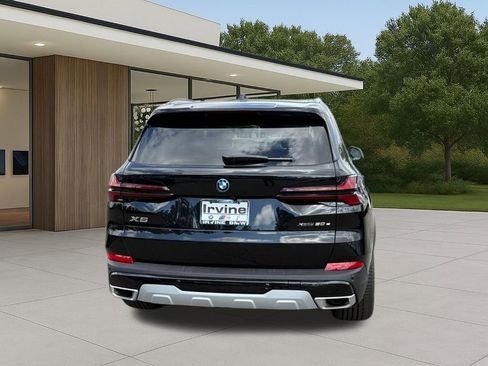 New 2026 BMW X5 xDrive50e w/ Premium Package AWD/4WD image 10