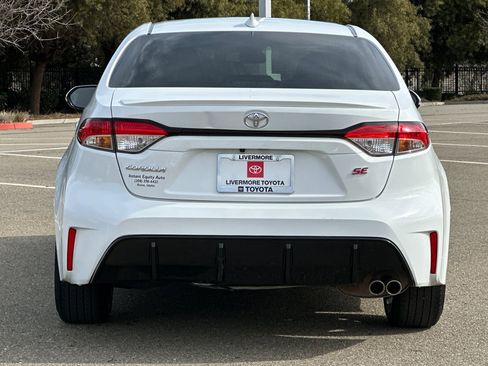 Certified 2024 Toyota Corolla SE image 5