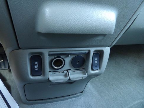 Used 2010 Honda Odyssey EX-L image 16