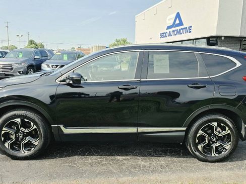 Used 2017 Honda CR-V Touring image 3