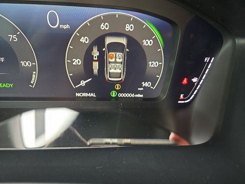 Used 2026 Honda CR-V TrailSport image 23