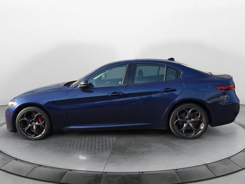 Used 2017 Alfa Romeo Giulia Ti w/ TI 19" Sport Package image 2