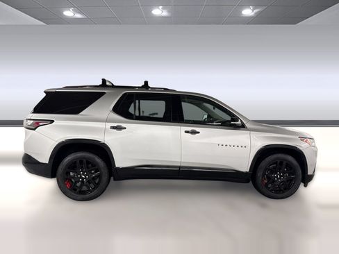 Used 2019 Chevrolet Traverse Premier w/ Redline Edition FWD image 8